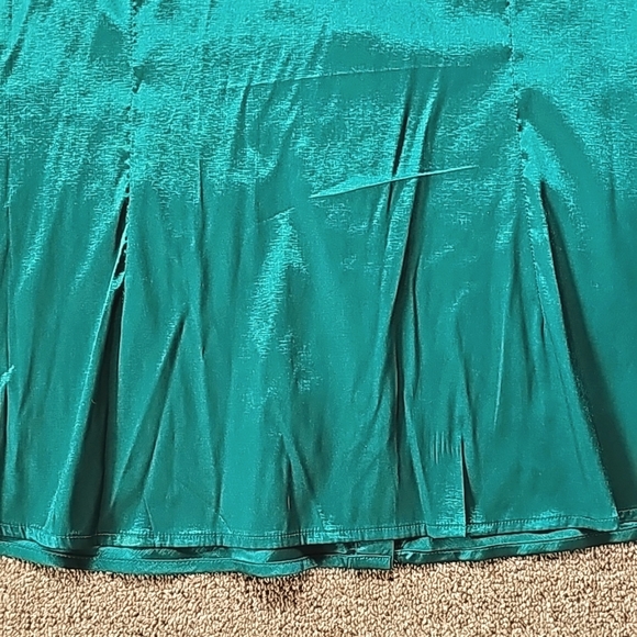 Button Up Top - Picture 10 of 16